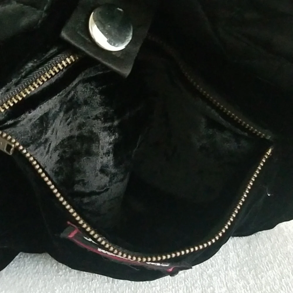 New Johnny Was Lilith Quilted Satin Tote - Picture 12 of 14
